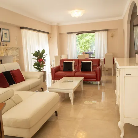 Il Castellaccio Bed & Breakfast