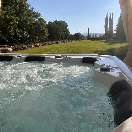 Il Castellaccio Bed & Breakfast 4*