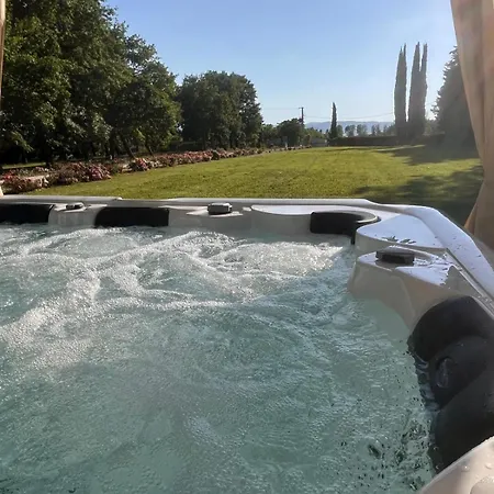 Il Castellaccio Bed & Breakfast