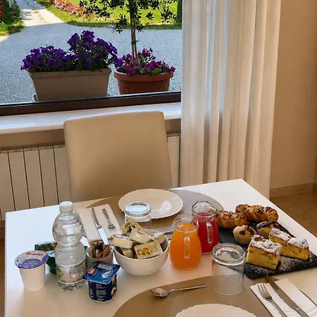 Il Castellaccio Bed & Breakfast