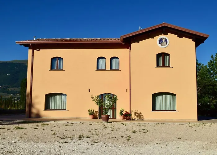 Alojamento de Acomodação e Pequeno-almoço Il Castellaccio