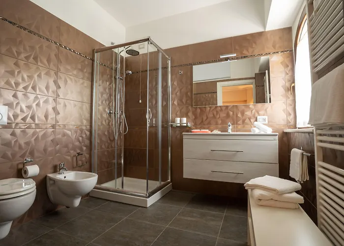 Il Castellaccio B&B 스펠로